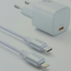 charger mcdodo ch 404 شارژر دیواری 20 وات مک دودو با کابل لایتنینگ